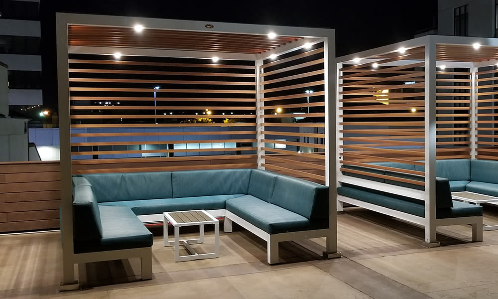 Tuuci Cabanas at The Shadows Apartments